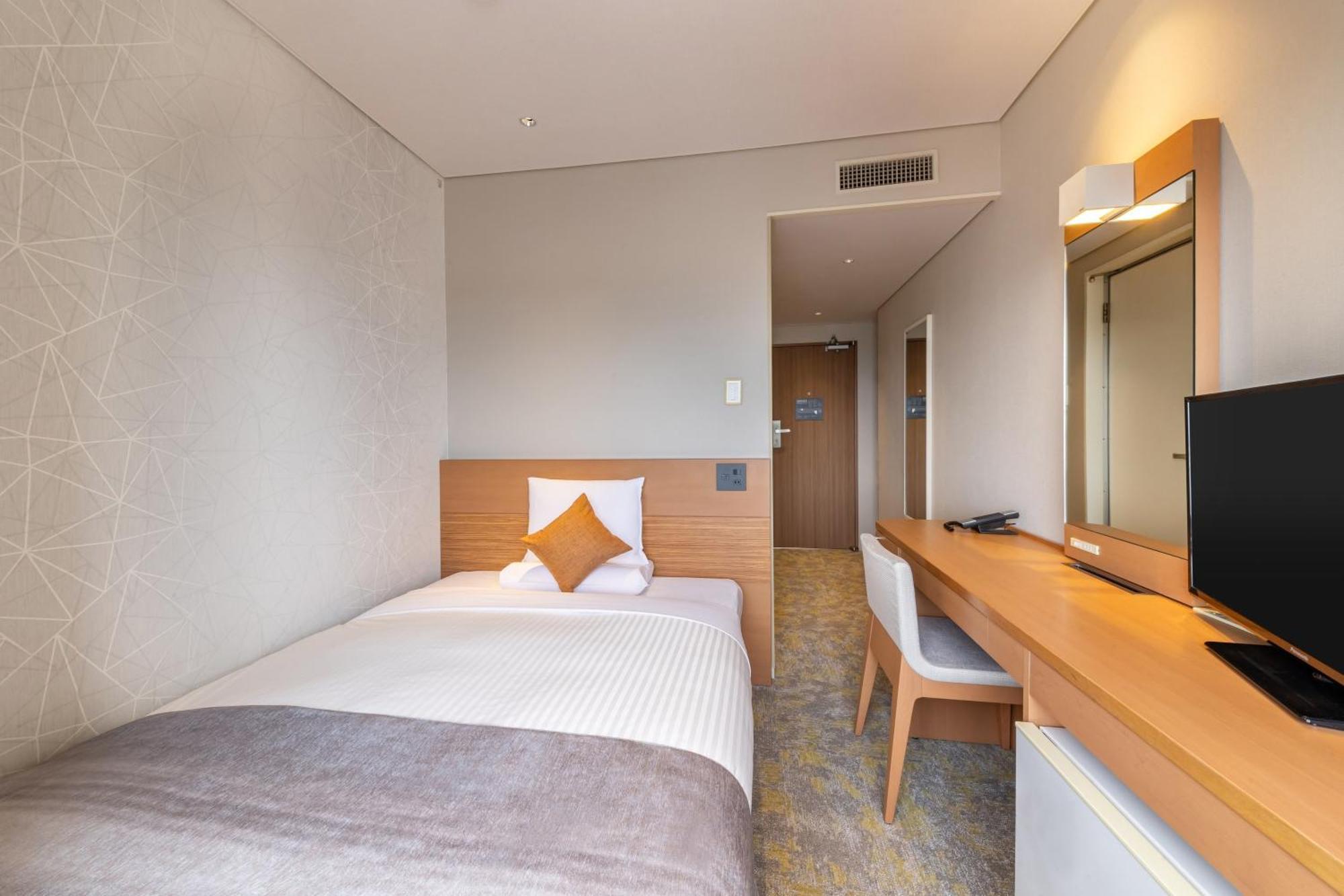 Art Hotel Niigata Station Exterior photo